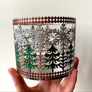 2 holiday Bath&Body Works candle holders